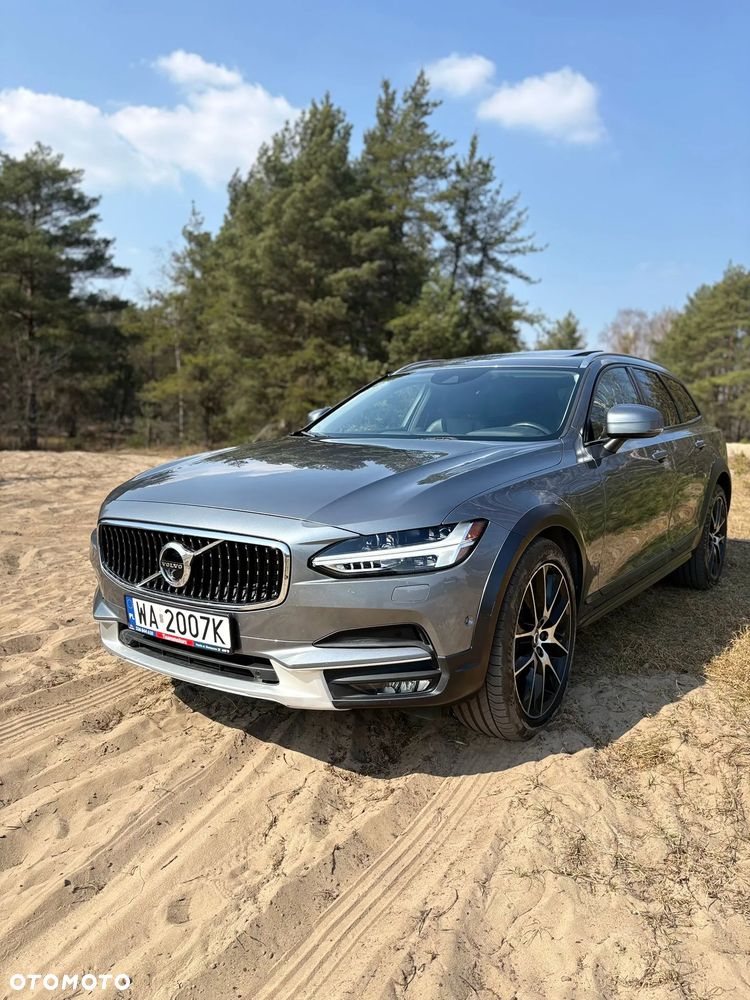 Volvo V90 T6 AWD Geartronic Momentum - 4