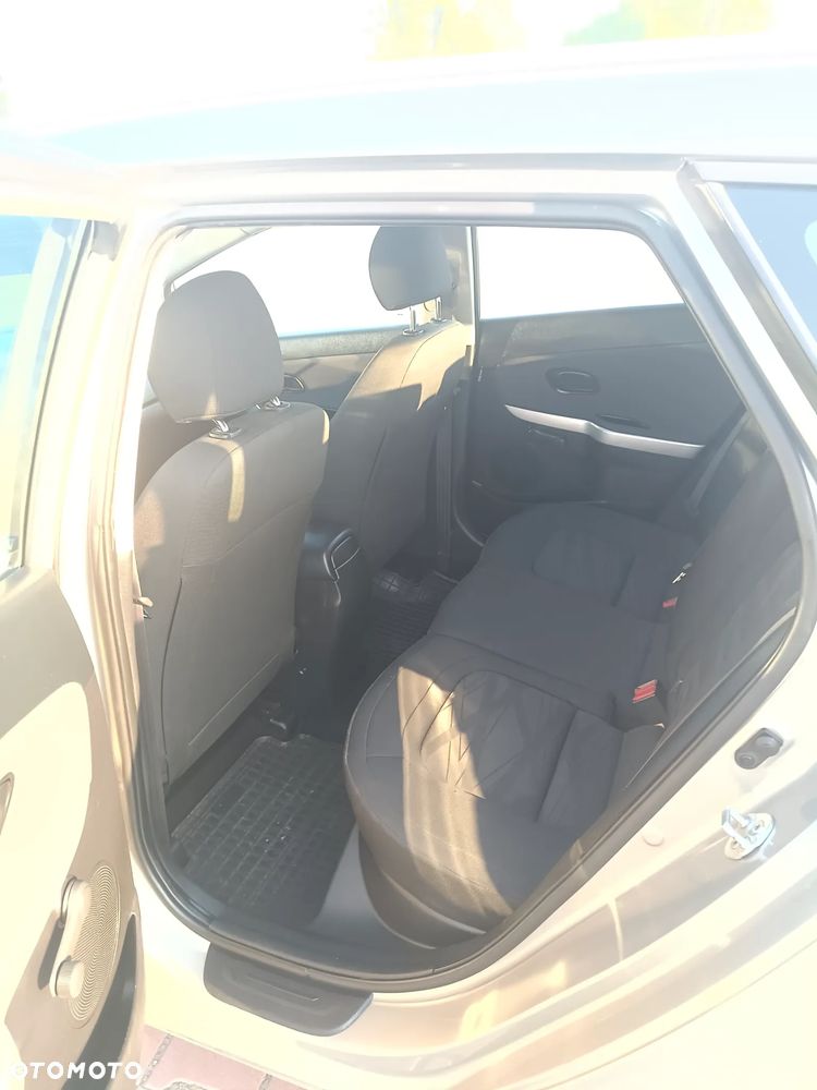 Kia Ceed 1.6 CRDi L - 12
