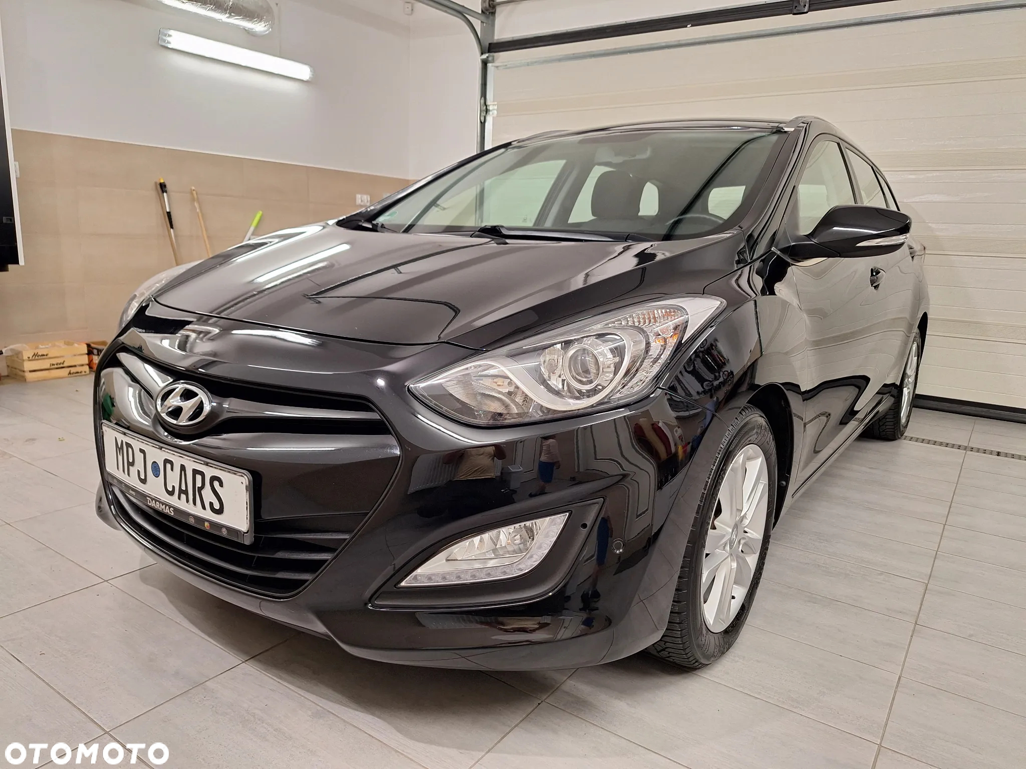 Hyundai i30 Kombi 1.4 Passion Plus - 4