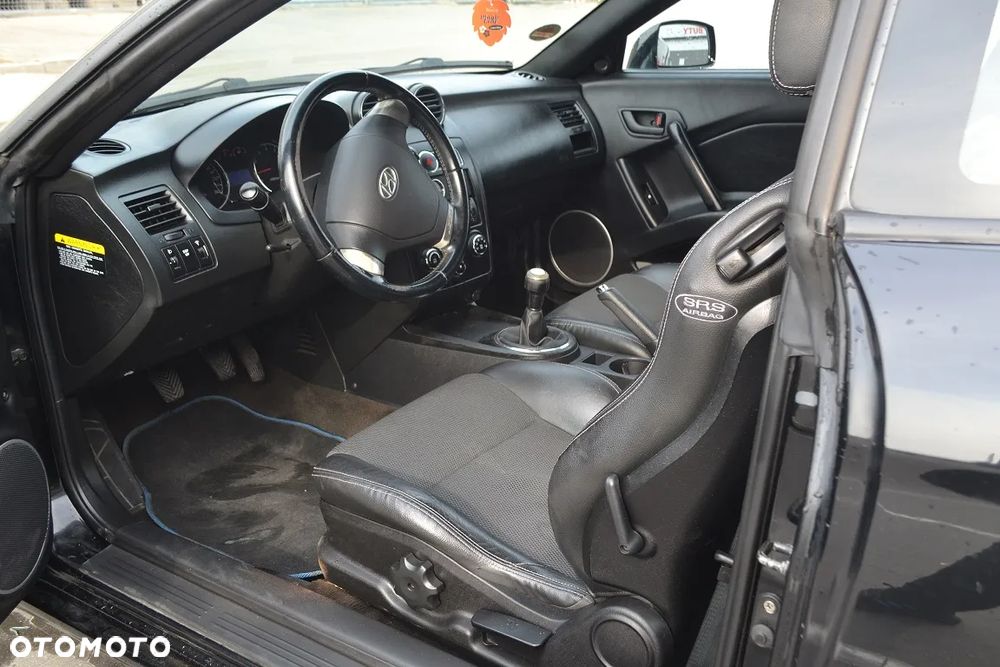 Hyundai Coupe 2.0 GLS - 8