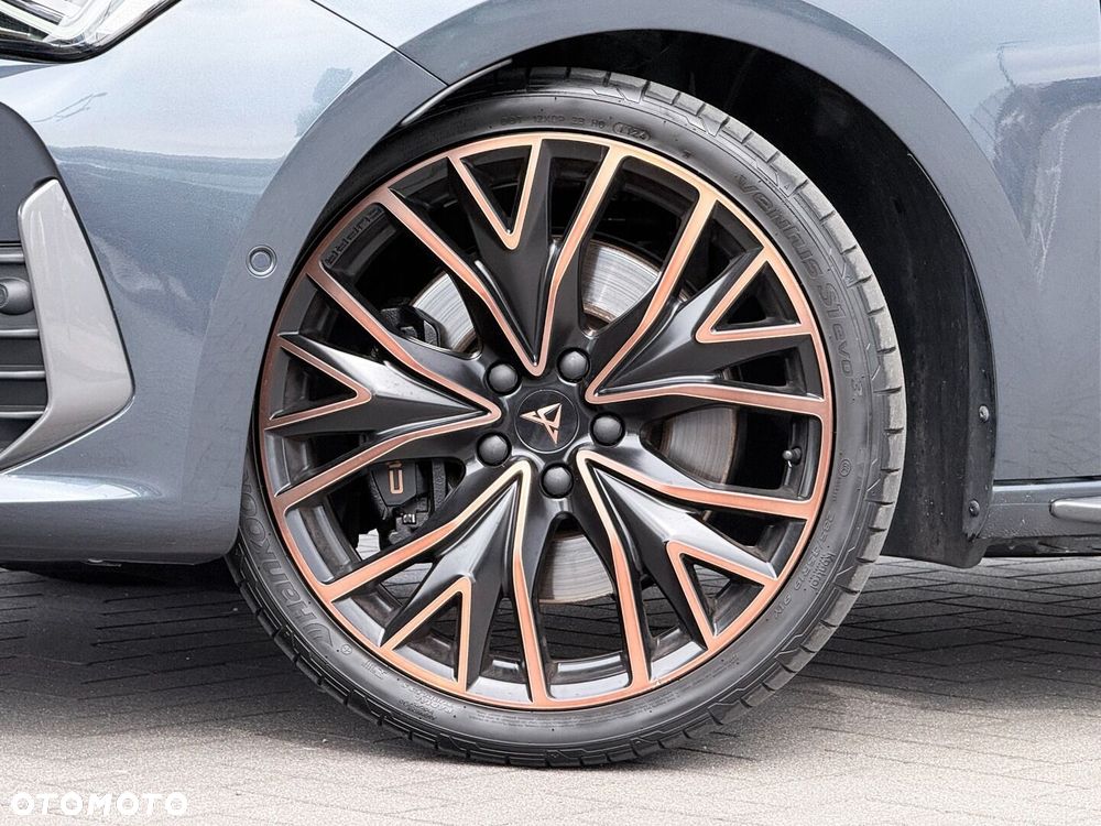 Cupra Leon Sportstourer 2.0 TSI 4Drive VZ DSG - 7