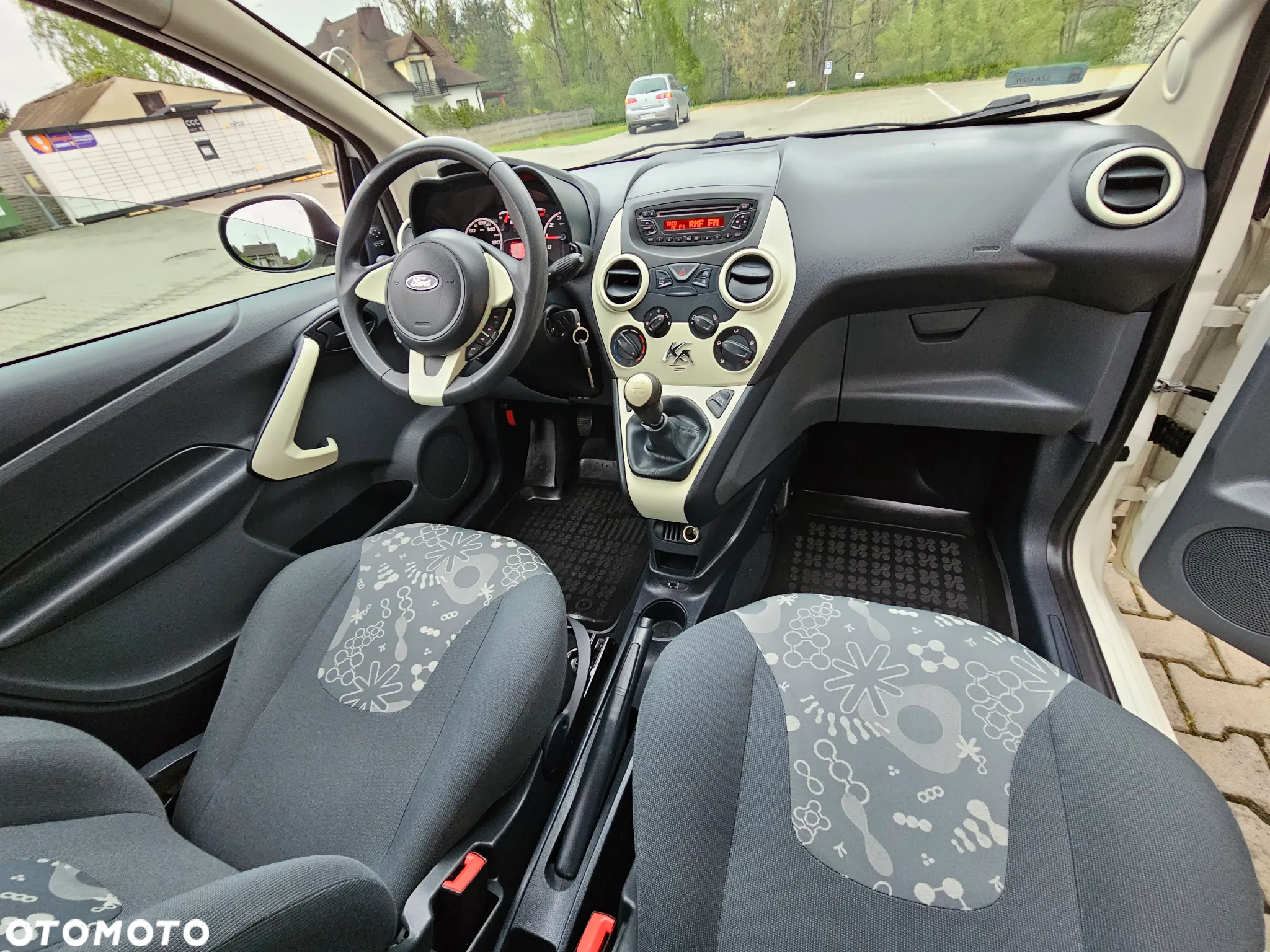Ford KA 1.2 Concept - 14