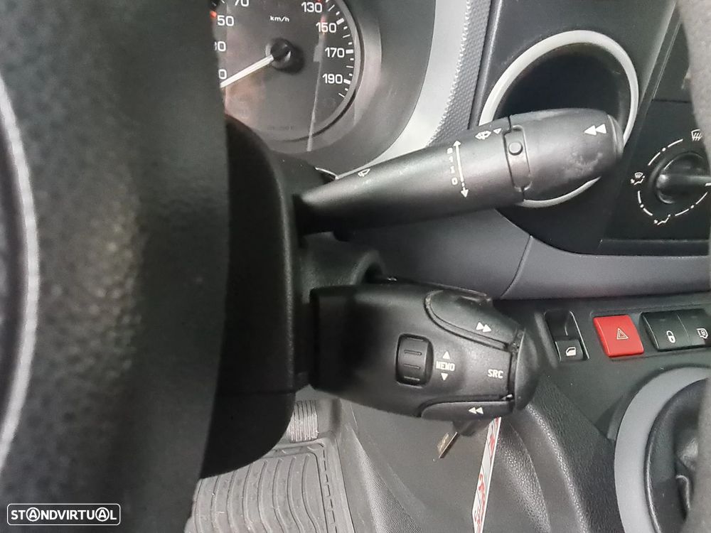 Citroën BERLINGO 1.6Hdi 100CV * 3lug/ GPS/Ac/ c/IVA dedutível * - 28