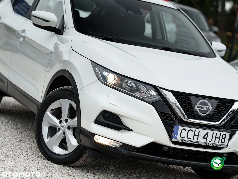 Nissan Qashqai 1.5 dCi N-Connecta - 10