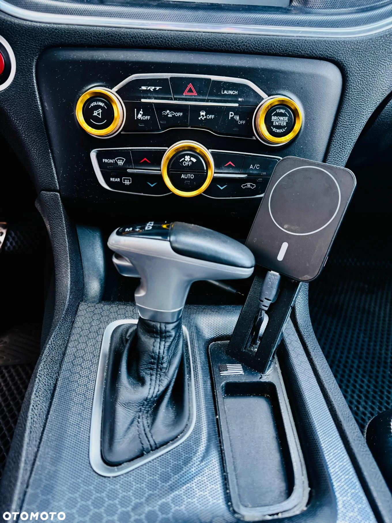 Dodge Charger Automatik SRT 392 - 11