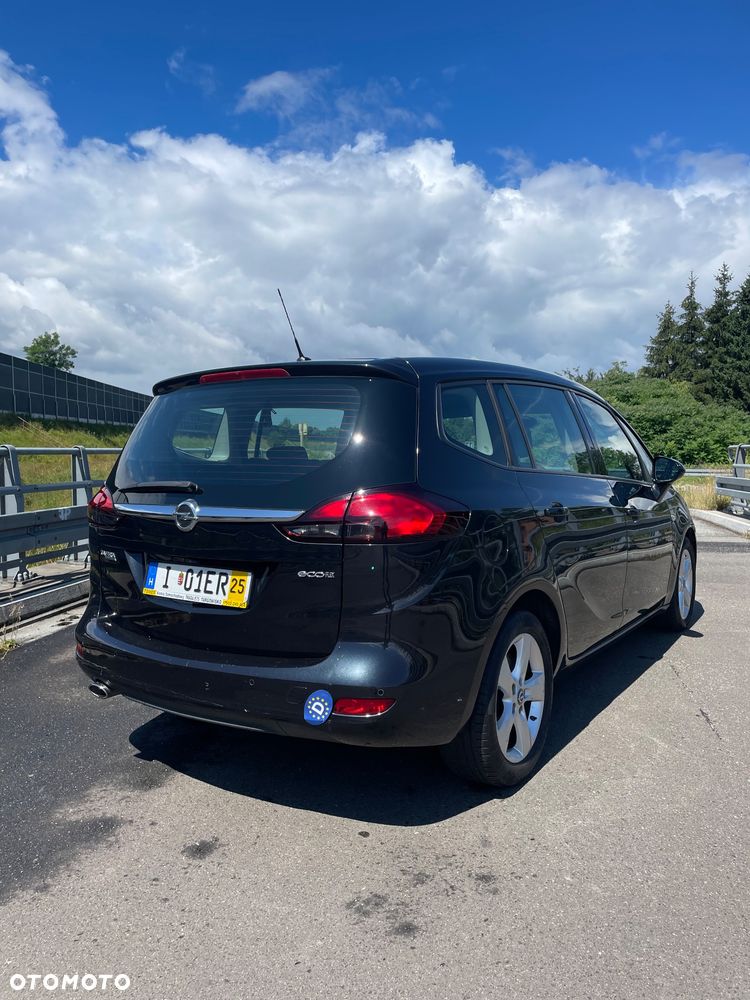Opel Zafira - 9
