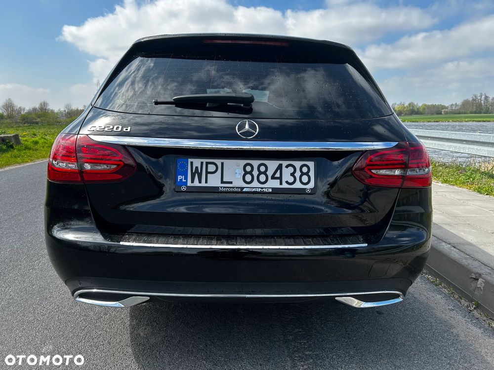 Mercedes-Benz Klasa C 220 d 4Matic 9G-TRONIC Avantgarde - 4