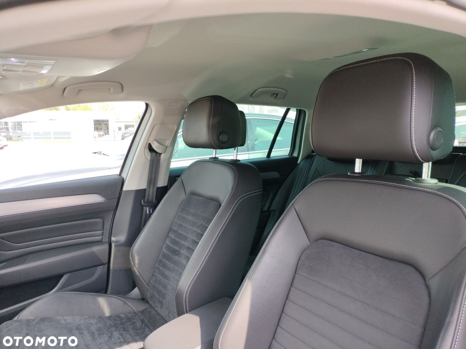Volkswagen Passat 2.0 TSI 4Mot Elegance DSG - 11
