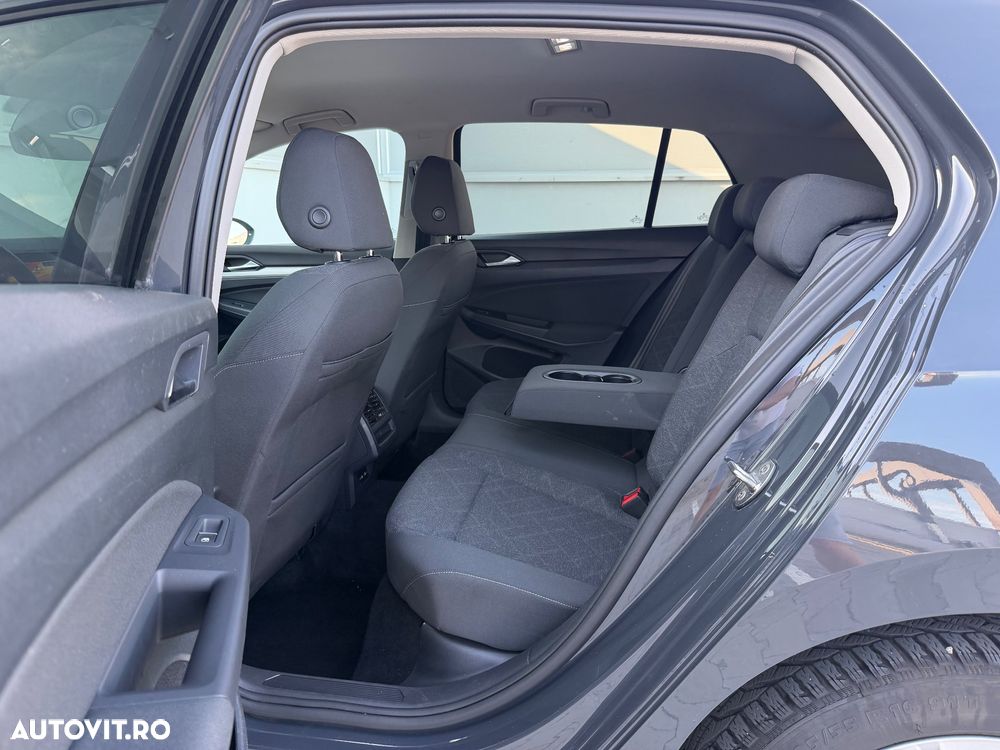 Volkswagen Golf 1.0 TSI Comfortline - 8