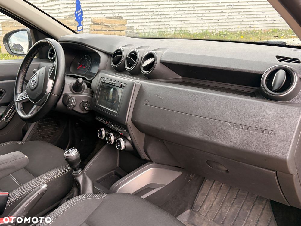 Dacia Duster 1.6 SCe Urban Explorer S&S - 12