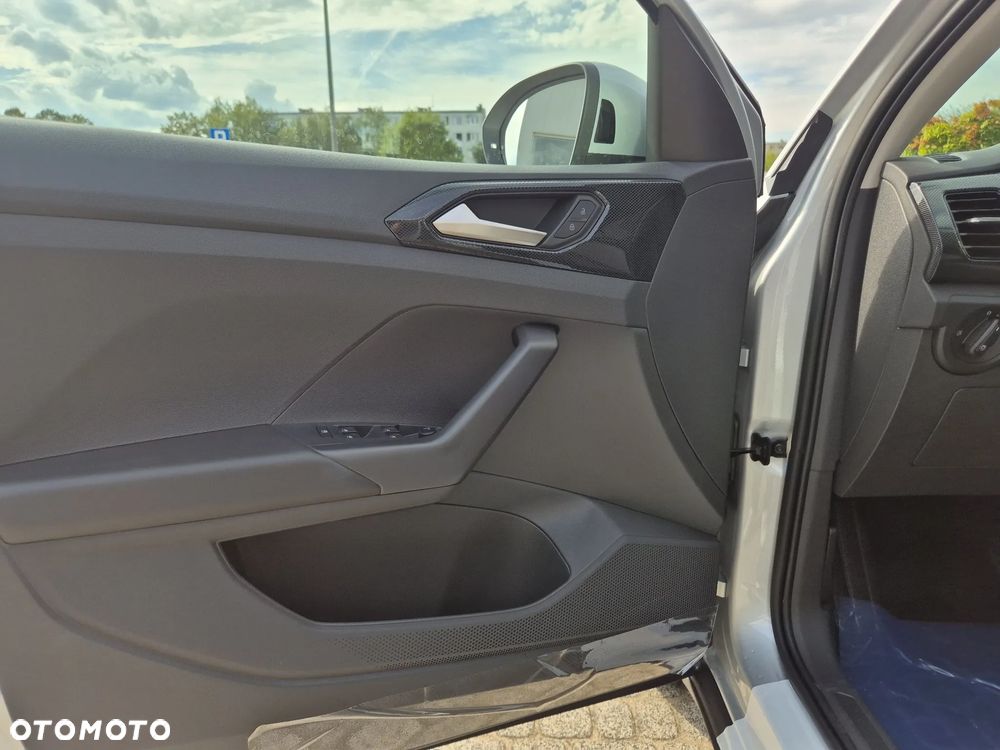 Volkswagen T-Cross 1.0 TSI Life Plus DSG - 17