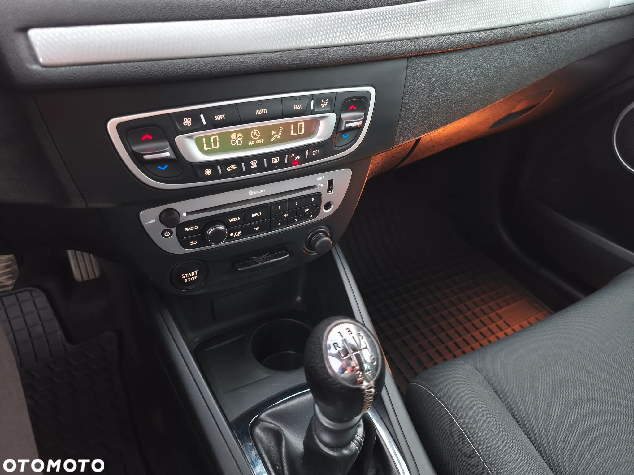 Renault Megane 1.6 16V 110 Dynamique - 8