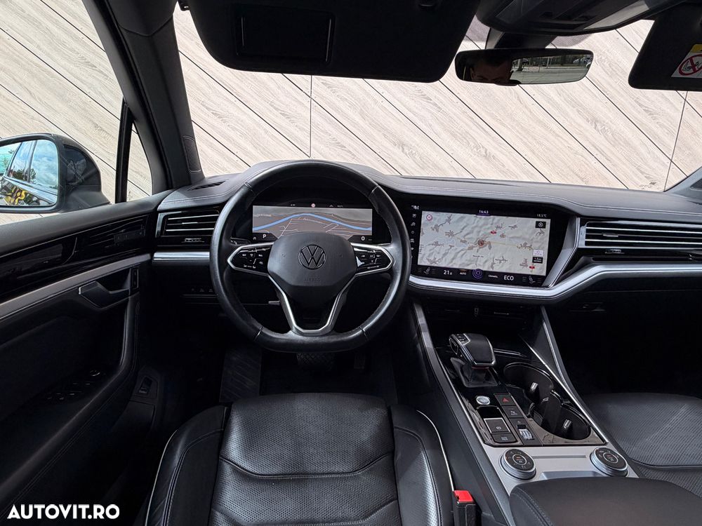 Volkswagen Touareg 3.0 V6 TDI SCR 4Motion Automatik R-Line - 22