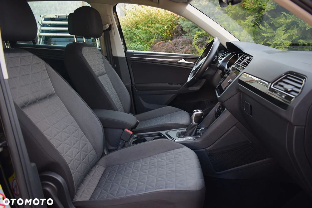 Volkswagen Tiguan 2.0 TDI Elegance DSG - 10