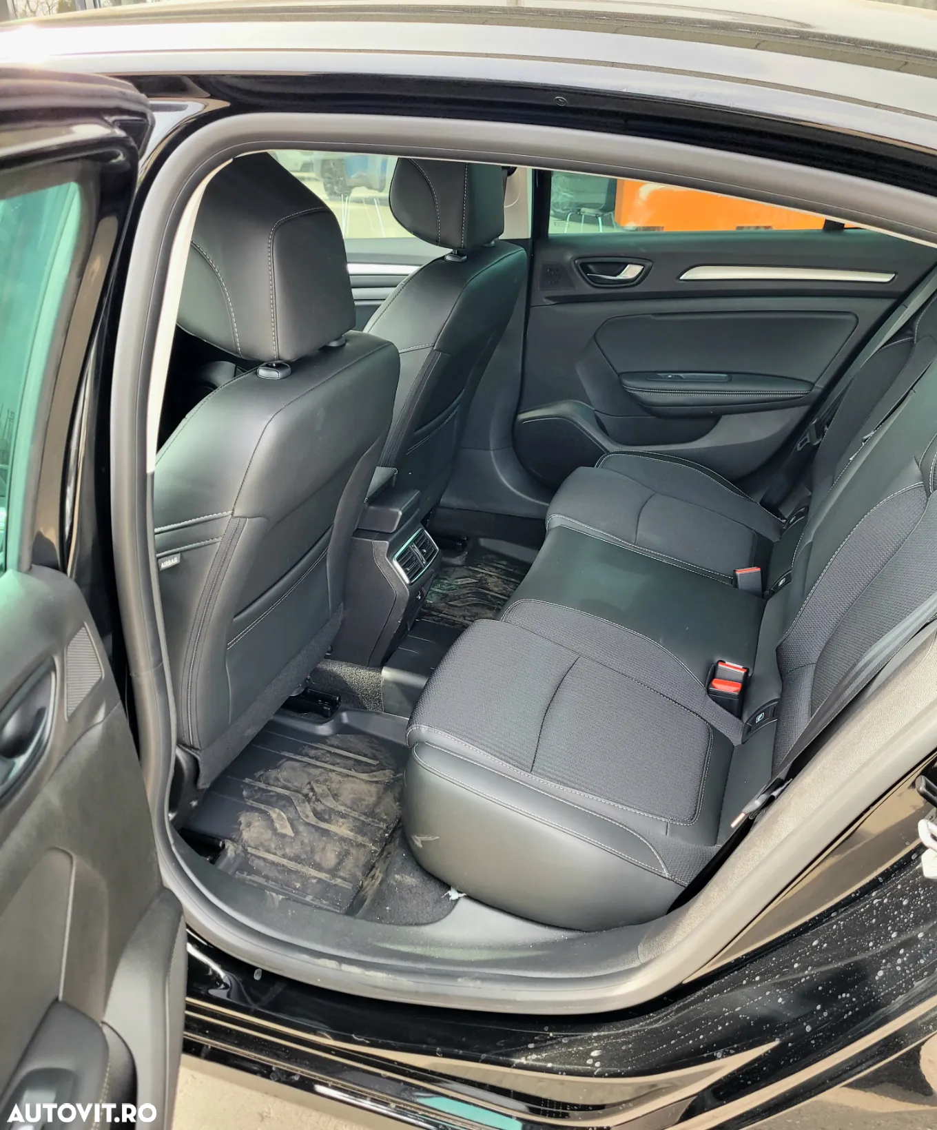 Renault Megane BLUE dCi 115 EDC Techno - 9