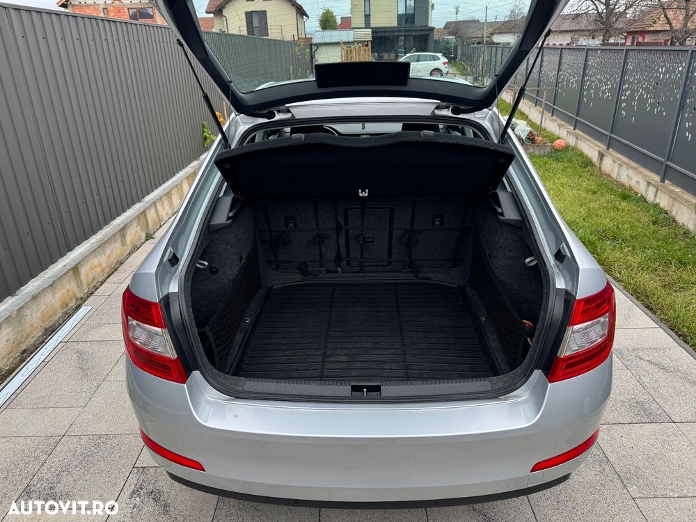 Skoda Octavia 1.6 TDI Ambition - 7
