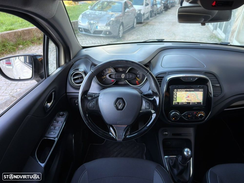 Renault Captur 1.5 dCi Exclusive - 6