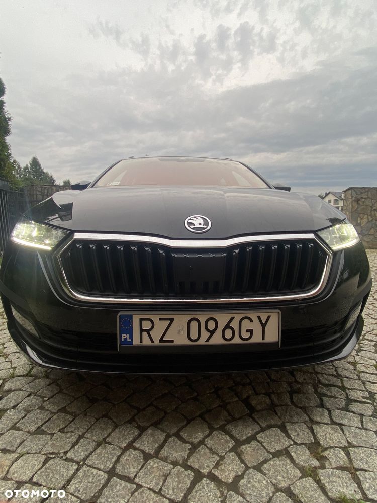 Skoda Octavia 2.0 TDI DSG Selection Plus - 11