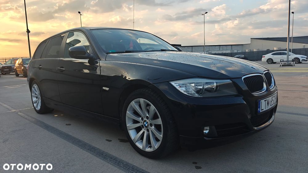 BMW Seria 3 318i Edition Sport - 3