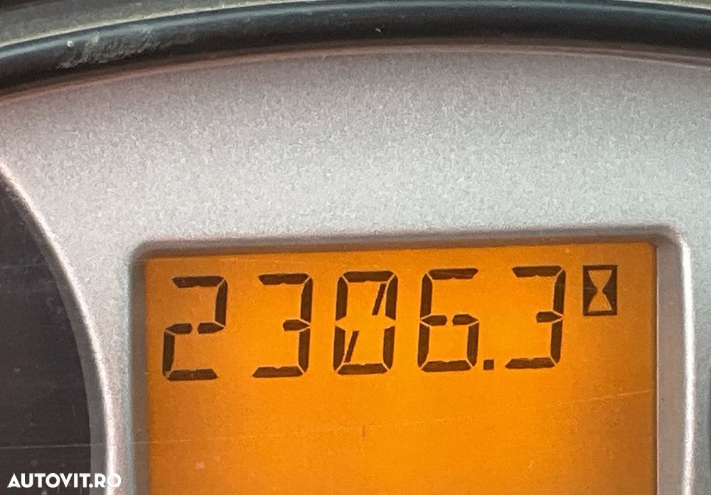 Bobcat E45 Miniexcavator - 6