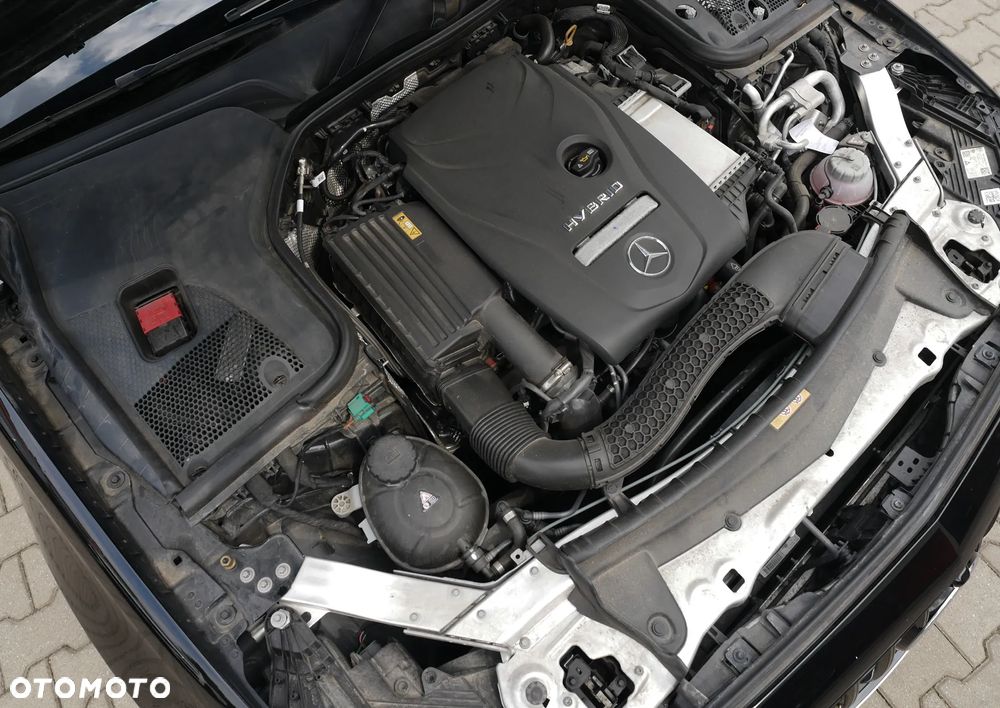 Mercedes-Benz Klasa E 300 9G-TRONIC Night Edition - 26