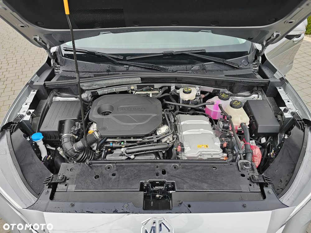 MG ZS Hybrid+ - 28