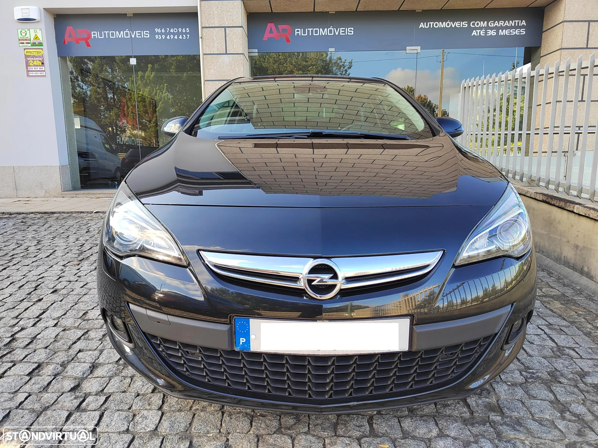 Opel Astra GTC 1.6 CDTi S/S - 4