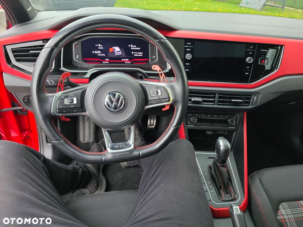 Volkswagen Polo 2.0 TSI OPF DSG GTI - 39