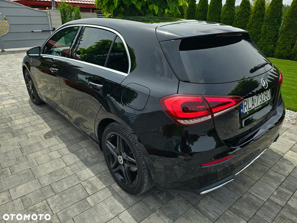 Mercedes-Benz Klasa A 180 Edition 1 7G-DCT - 18