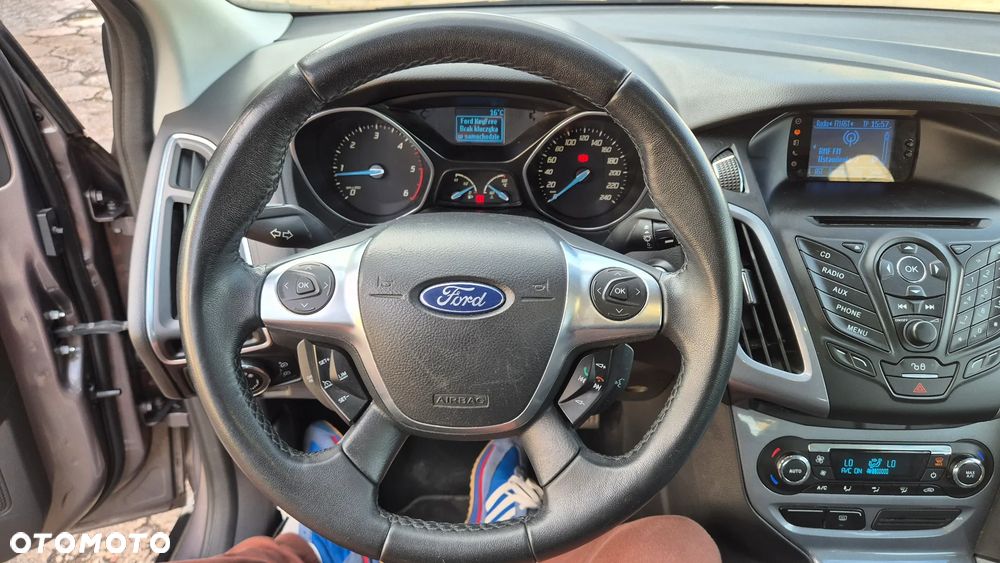 Ford Focus - 21