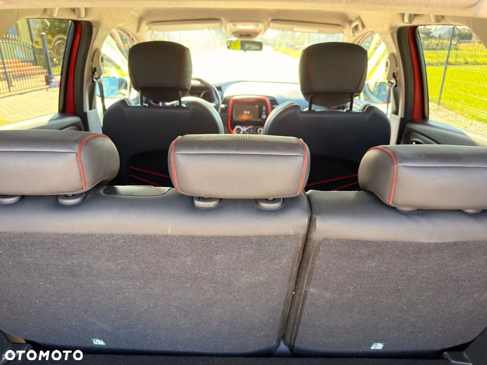 Renault Captur - 16