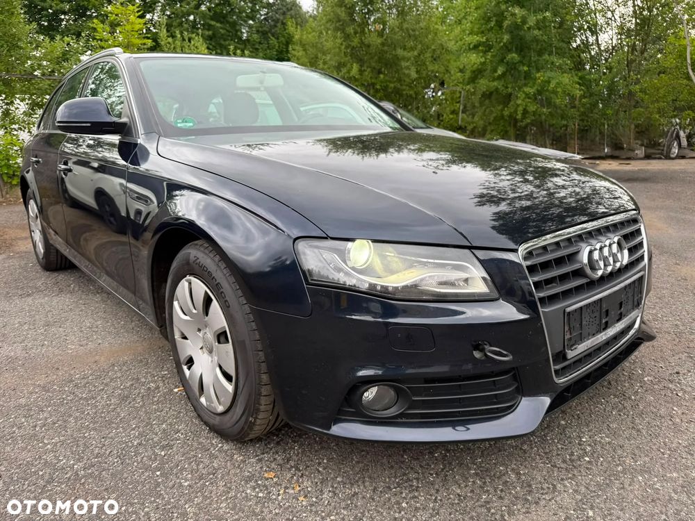 Audi A4 Avant 2.0 TDI DPF Attraction - 2