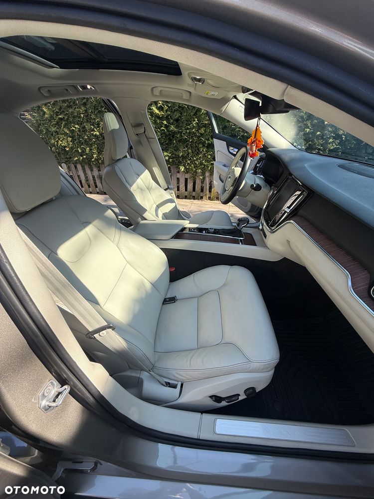 Volvo S60 T6 AWD Momentum Pro - 11