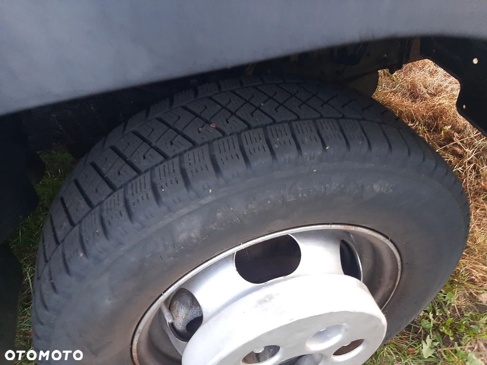 Mitsubishi CANTER - 15