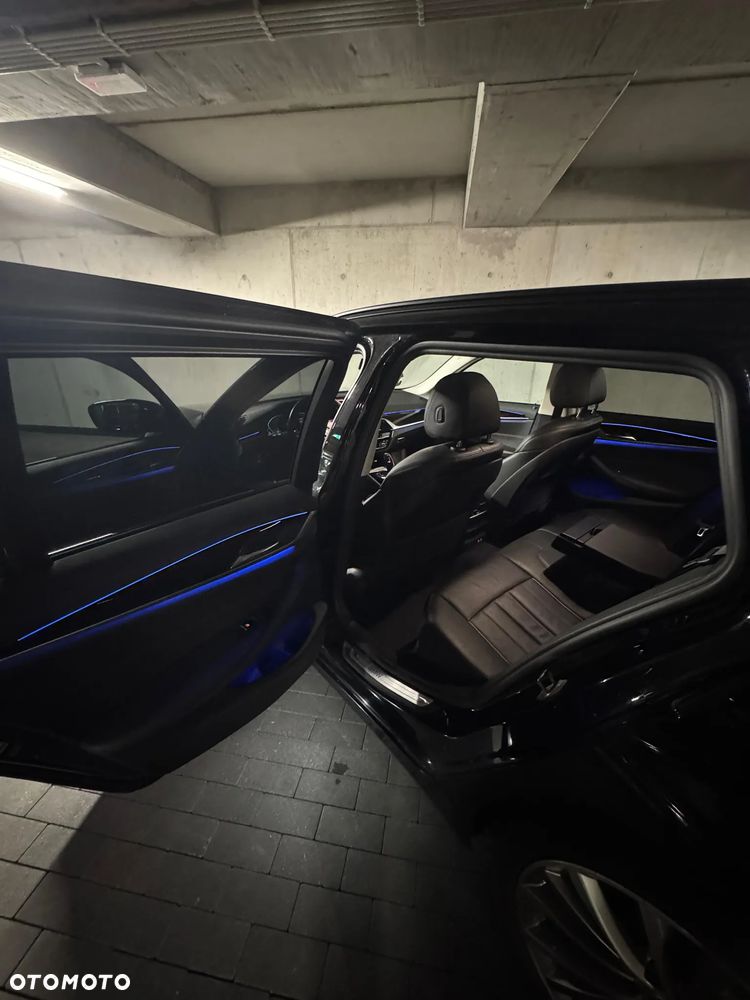 BMW Seria 5 518d Sport Line sport - 16