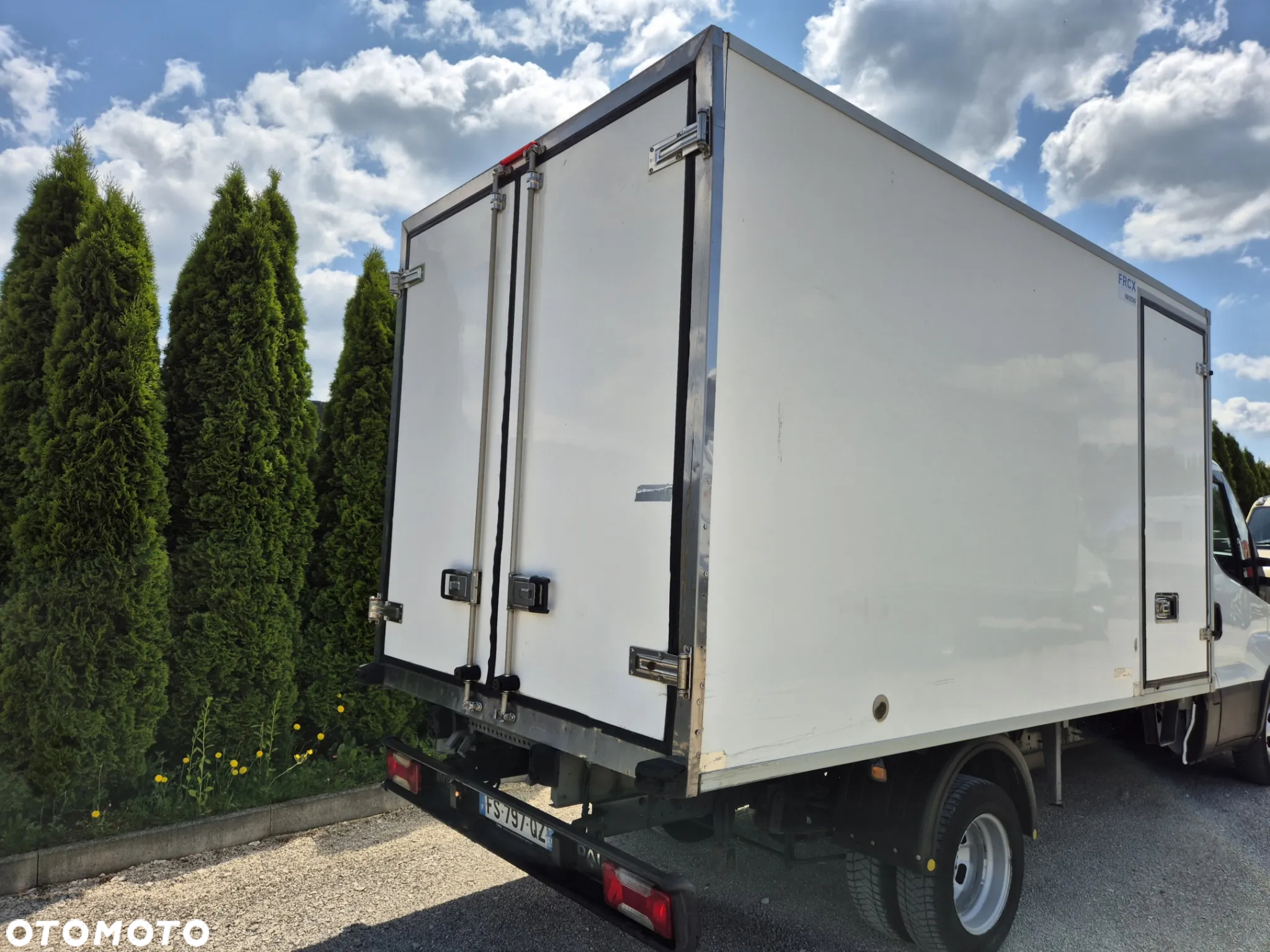 Chłodnia mroźnia 3.8m 2020 rok, agregat Carrier Pulsor 400, zasilanie stacjonarne 230v, stan wzorowy! - 9