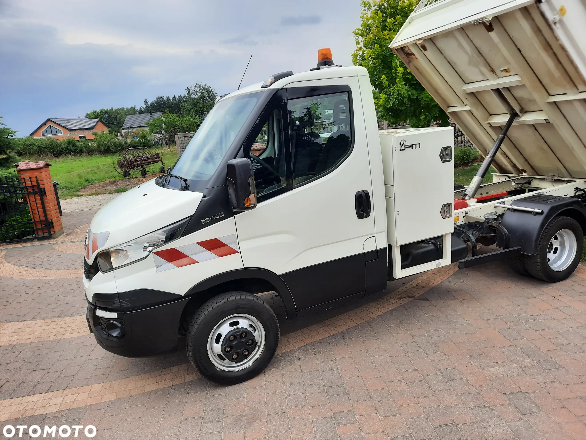 Iveco 35c14 - 16