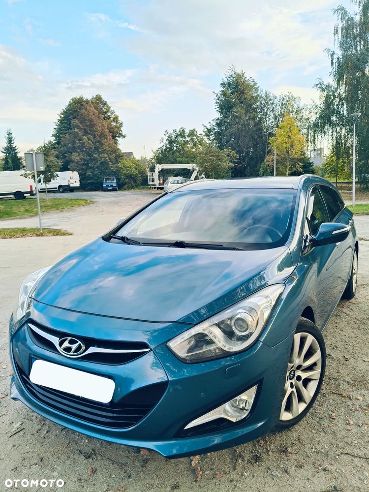 Hyundai i40 i40cw 1.7 CRDi Fifa World Cup Edition - 2