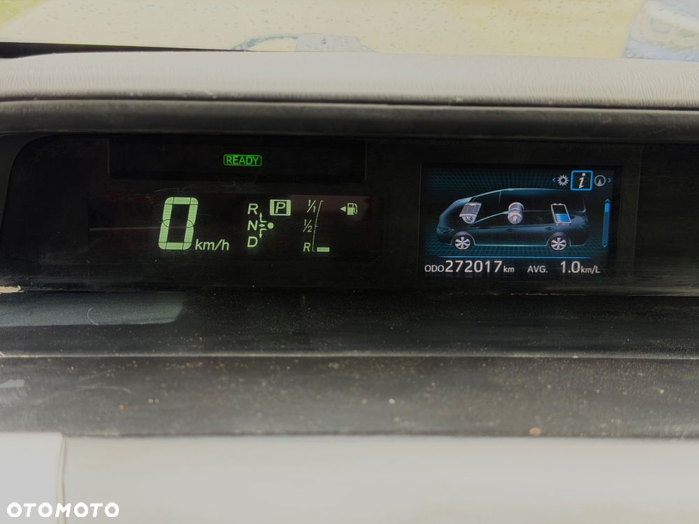 Toyota Prius+ - 21
