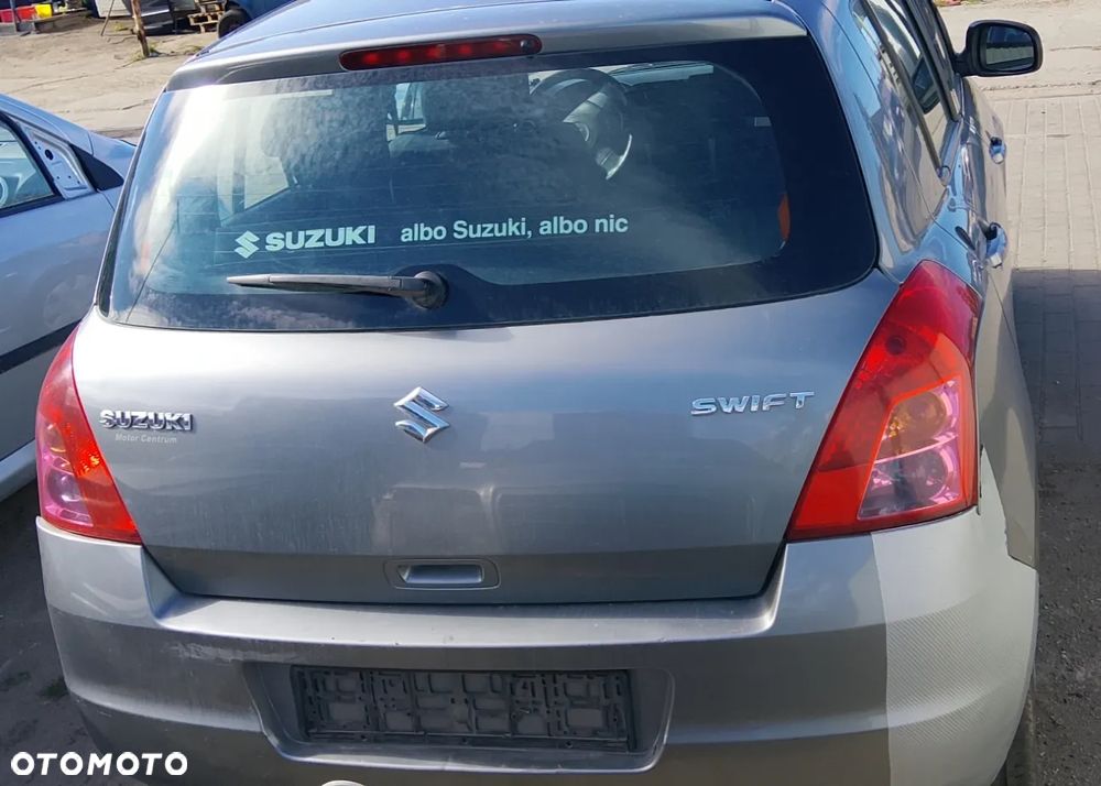 SUZUKI SWIFT - 4