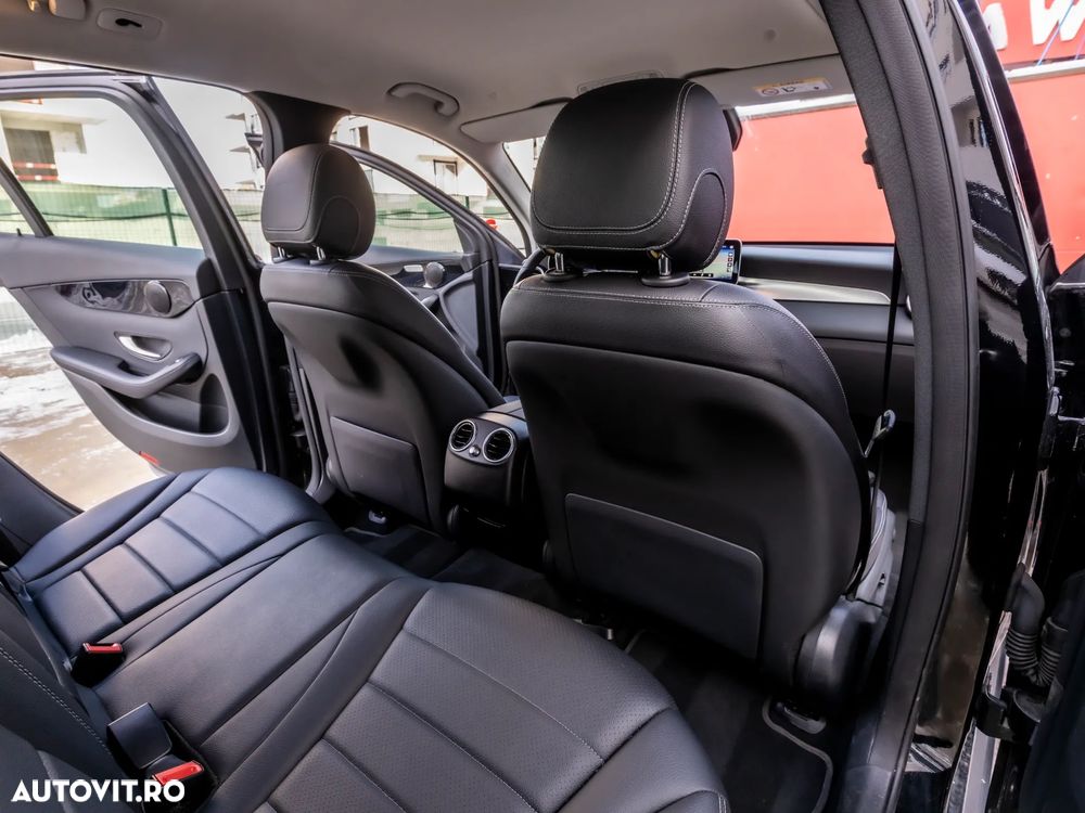Mercedes-Benz GLC 300 de 4Matic 9G-TRONIC - 14