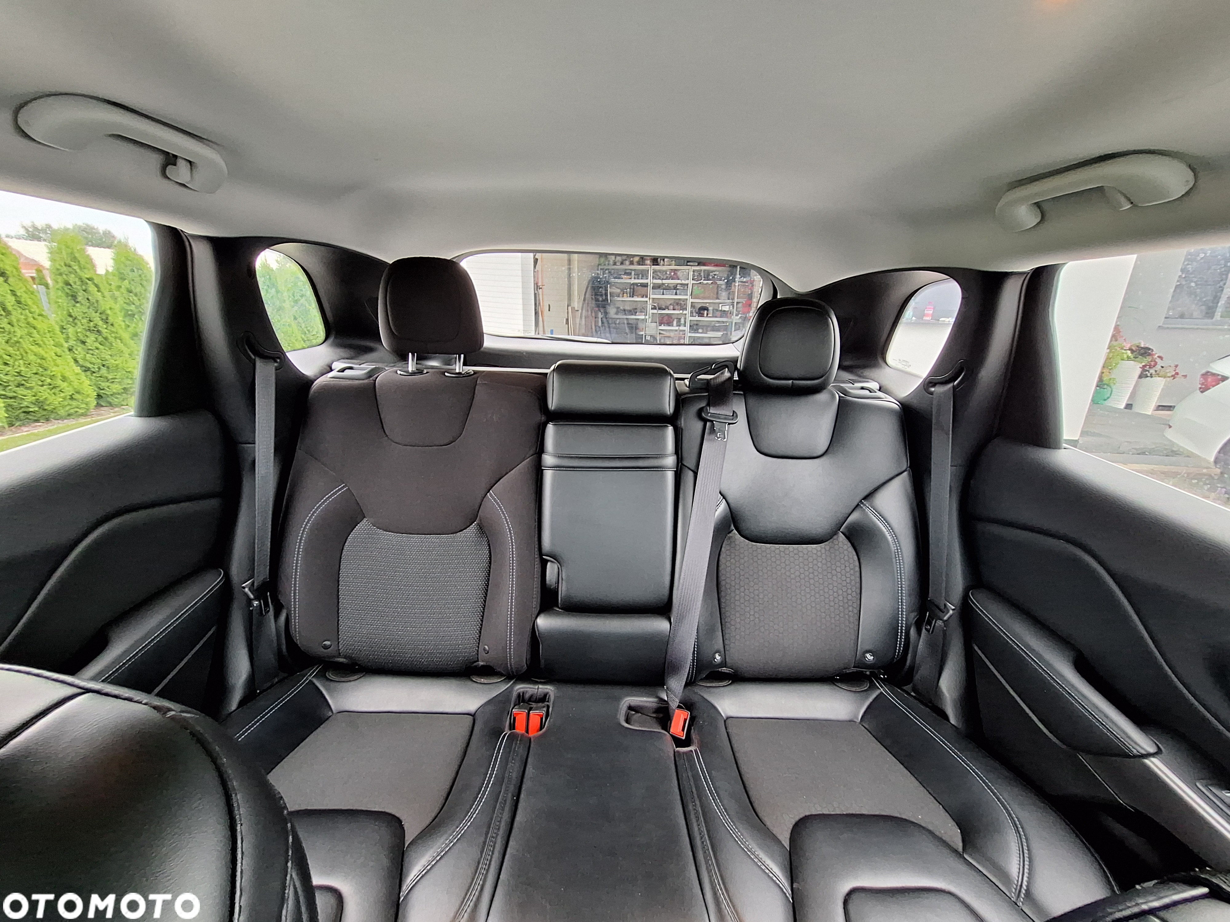 Jeep Cherokee - 6