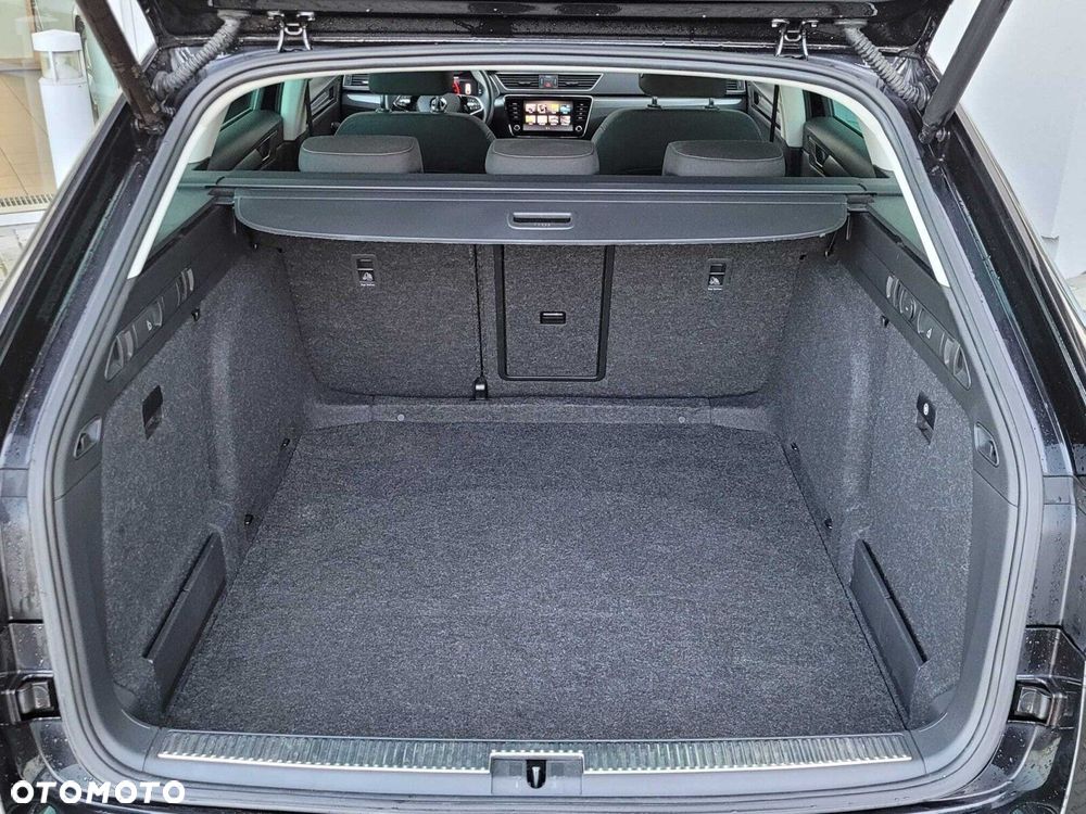 Skoda Superb - 16