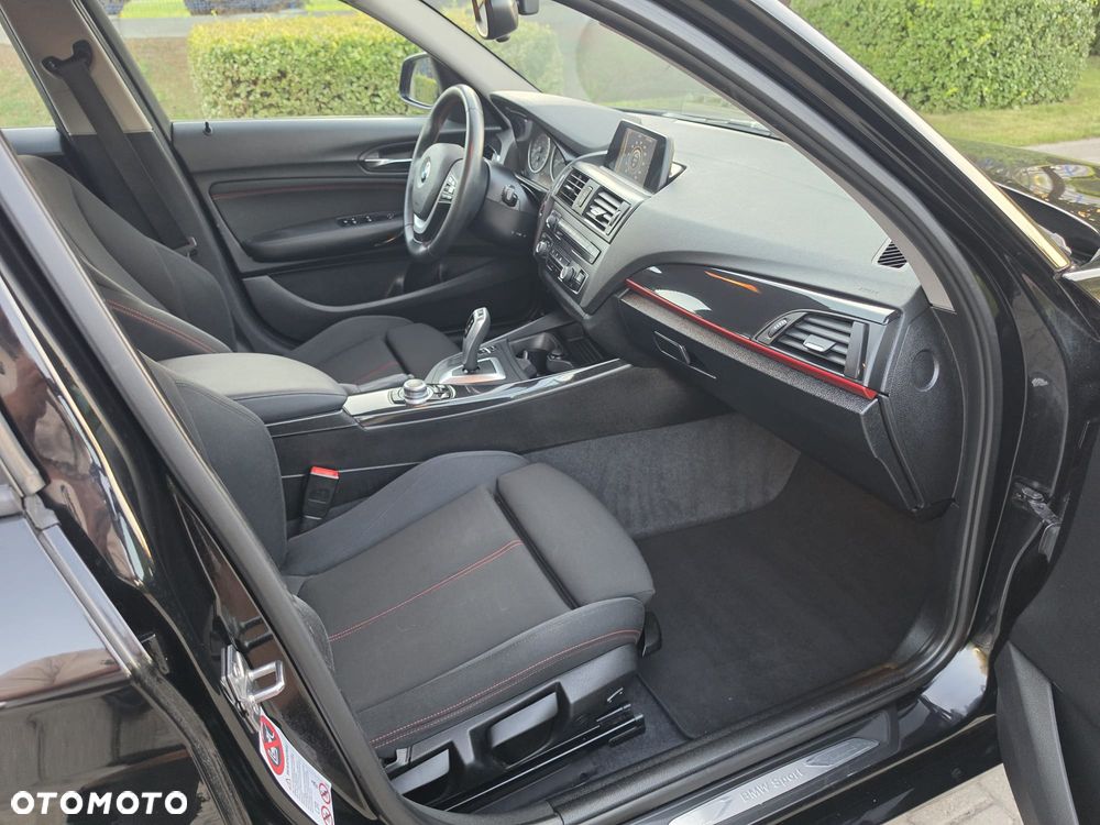 BMW Seria 1 116i Sport Line - 23
