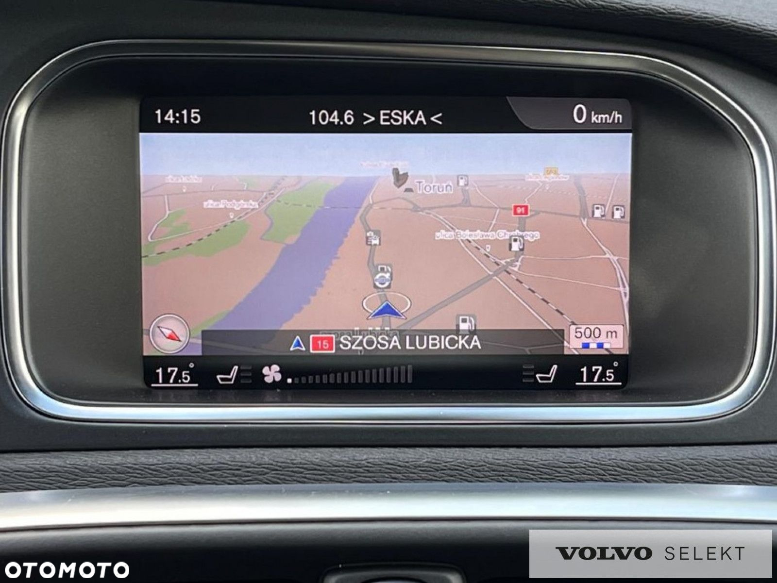 Volvo V40 - 22