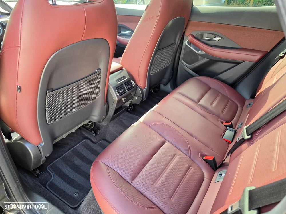 Jaguar E-Pace 1.5 P300e R-Dynamic HSE AWD Aut. - 18