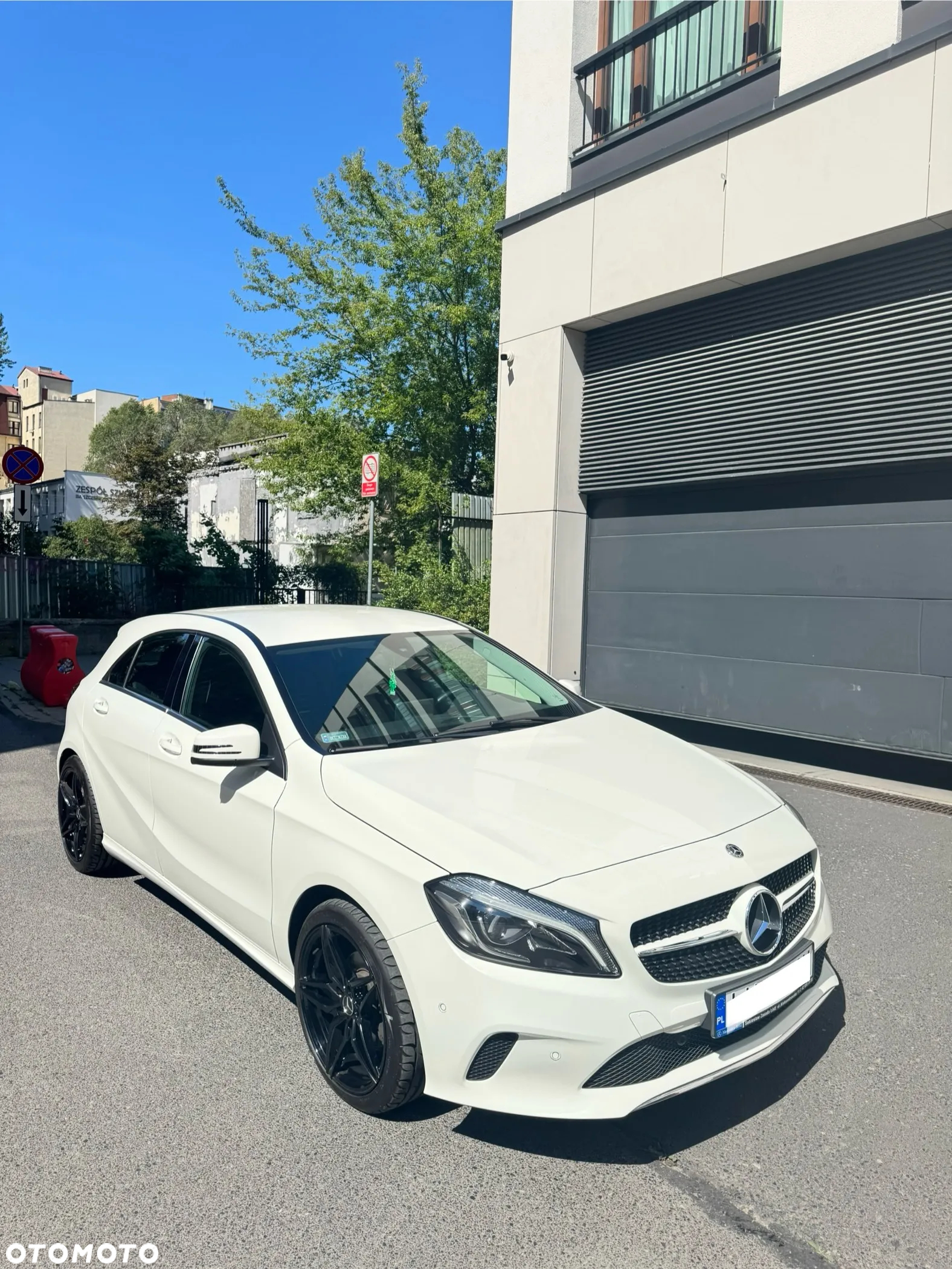 Mercedes-Benz Klasa A 180 7G-DCT - 3