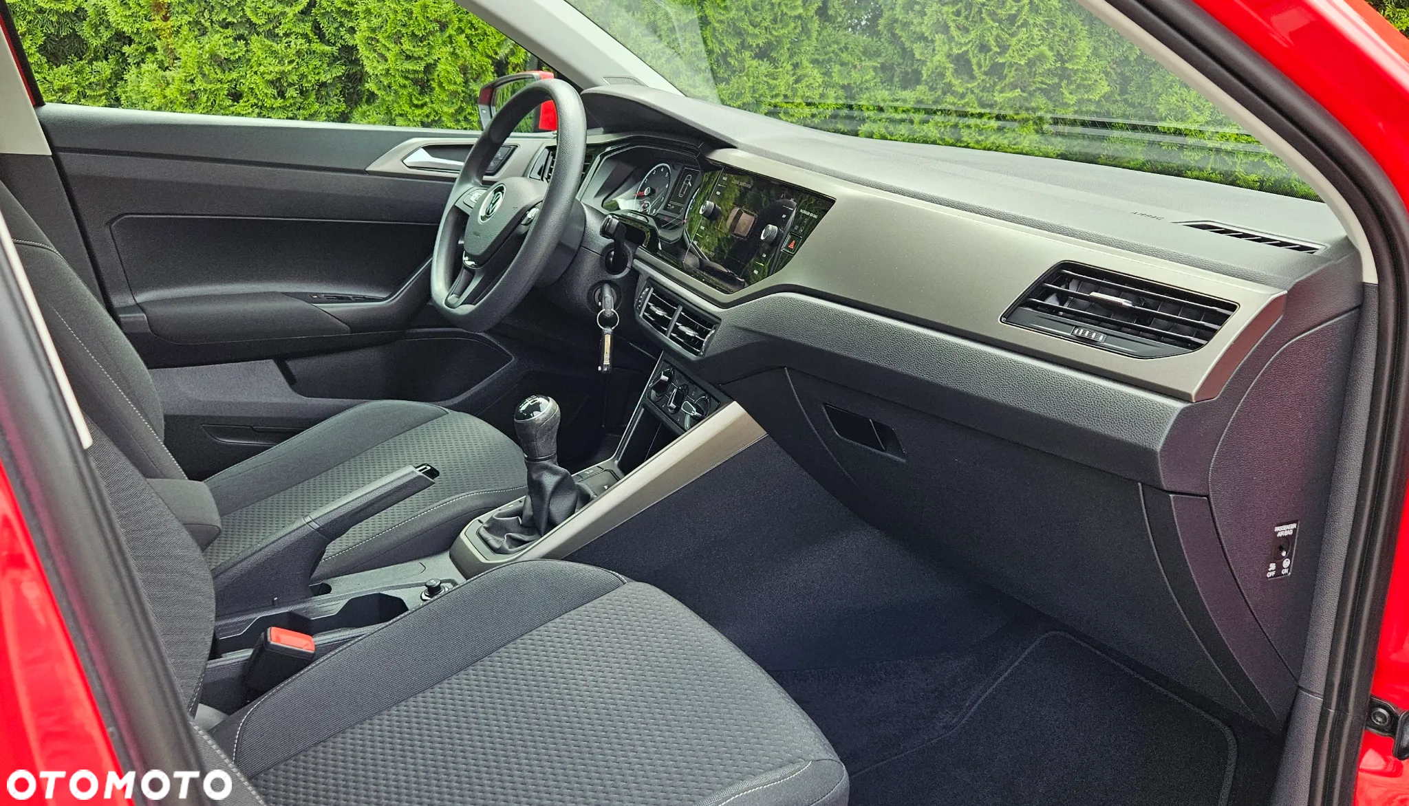 Volkswagen Polo 1.0 Life - 33
