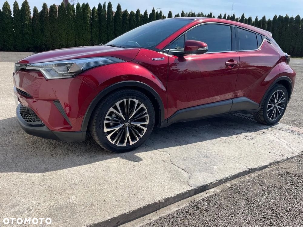 Toyota C-Hr 2017 photo 2