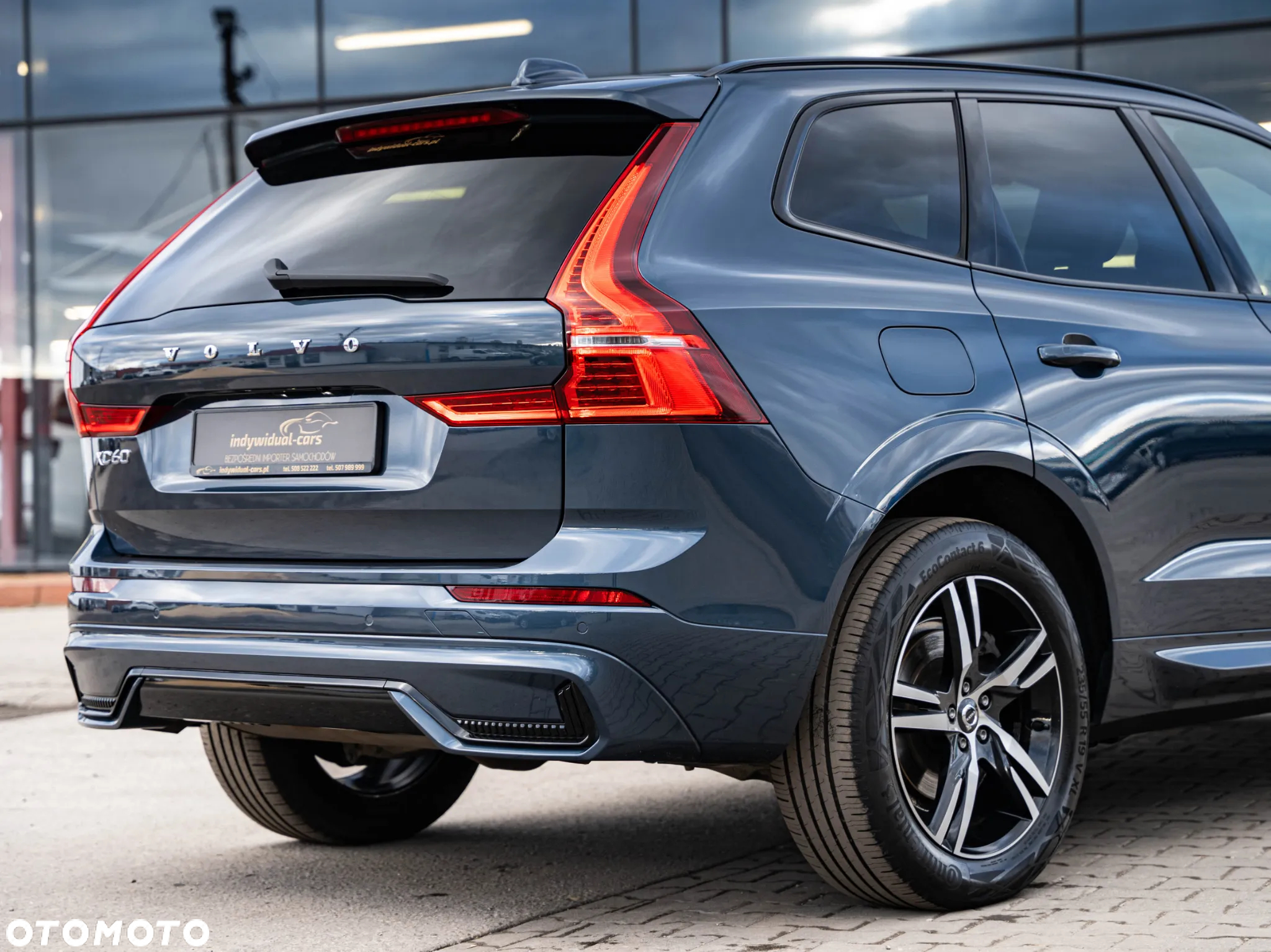 Volvo XC 60 B4 D AWD Ultimate Dark - 14